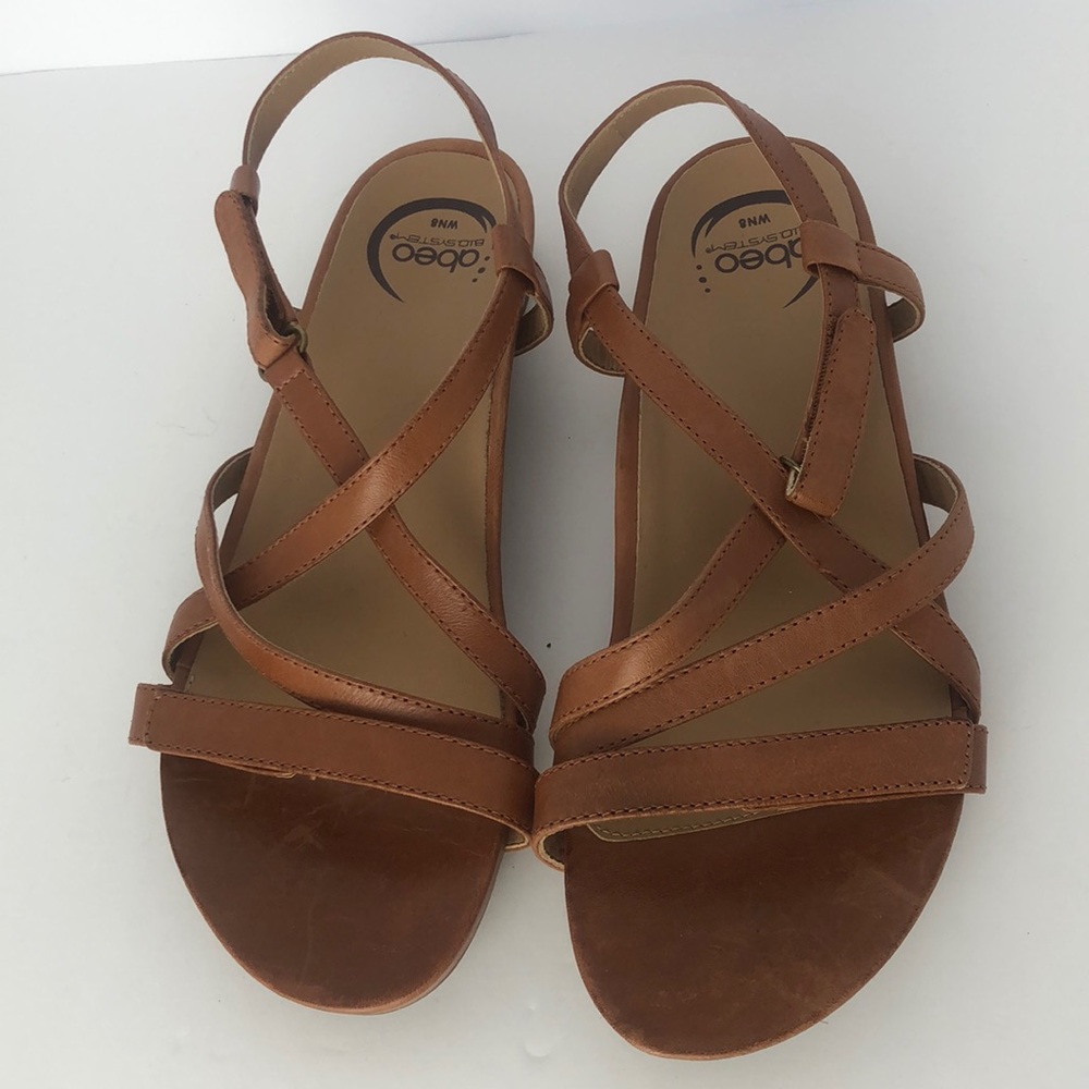 Abeo Samantha brown sandals size 8